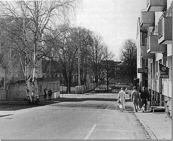 S_Kansligatan_slottet_i_bakgrund