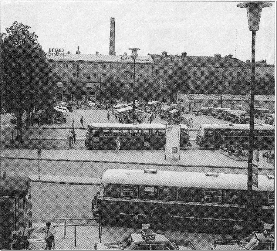 Stortorget_mot_Sagabiografen_1967_Adolf_Lofgren