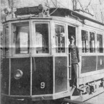 Mot Sjätte tvär. De gamla spårvagnarna försvann tyvärr från Gävles stadsbild.