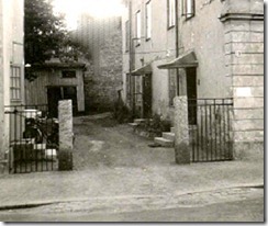 image007